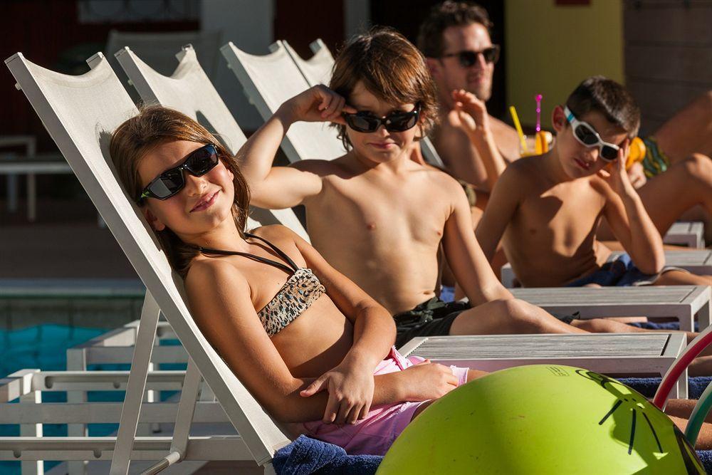 Club Hotel E Residence La Vela Torbole Sul Garda Luaran gambar