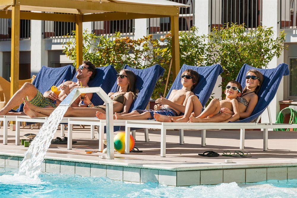 Club Hotel E Residence La Vela Torbole Sul Garda Luaran gambar