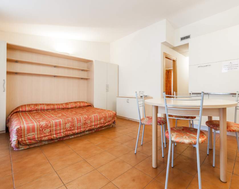 Club Hotel E Residence La Vela Torbole Sul Garda Luaran gambar